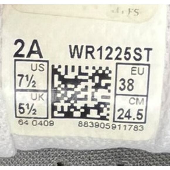 Womens New Balance WR1225ST Stabilicore Shoes Size 7.5 Gray - Picture 6 of 6